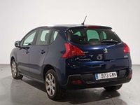 Usado Peugeot 3008 121 CV (88 kW) 2010 Azul Familiar