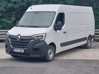 Usado Renault Master 135 CV (99 kW) 2023 Blanco Monovolumen