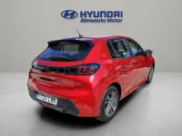 Usado Peugeot 208 Active 100 CV (73 kW) 2021 Rojo Utilitario