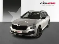Usado Skoda Kamiq Sport 150 CV (110 kW) 2025 Gris / plata SUV