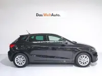 Usado Seat Ibiza FR 115 CV (84 kW) 2025 Negro Utilitario