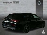 Usado Mercedes CLA200 Shooting Brake 150 CV (110 kW) 2025 Familiar
