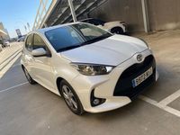 Usado Toyota Yaris Hybrid Active 116 CV (85 kW) 2025 Blanco