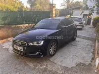 Usado Audi A3 Attraction 110 CV (80 kW) 2015 Negro Berlina