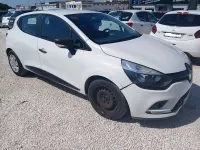 Usado Renault Clio Authentique 75 CV (55 kW) 2015 Blanco Utilitario