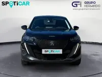 Usado Peugeot 2008 Active 110 CV (80 kW) 2022 Negro SUV