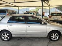 Usado Toyota Corolla Terra 90 CV (66 kW) 2003 Gris Utilitario