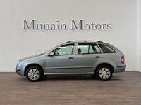 Usado Skoda Fabia Comfort 101 CV (74 kW) 2005 Azul Familiar