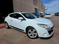 Usado Renault Mégane Dynamique 110 CV (80 kW) 2010 Blanco Berlina