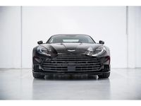Nuevo Aston Martin Vanquish 835 CV (614 kW) 2025 Minotaur green Descapotable