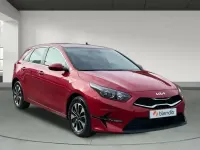 Usado Kia Ceed 100 CV (73 kW) 2024 Rojo Utilitario