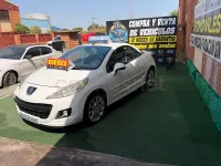 Usado Peugeot 207 CC Roland Garros 112 CV (82 kW) 2011 Blanco Descapotable