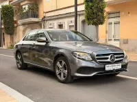 Usado Mercedes E300 245 CV (180 kW) 2016 Gris / plata Berlina