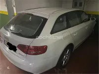 Usado Audi A4 143 CV (105 kW) 2011 Blanco Familiar