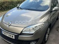 Usado Renault Mégane III Dynamique 110 CV (80 kW) 2012 Beige Berlina