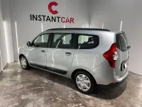 Usado Dacia Lodgy Essentiel 102 CV (75 kW) 2019 Gris / plata Monovolumen