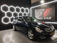 Usado Mercedes R280 190 CV (139 kW) 2007 Azul Familiar