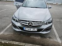 Usado Mercedes E220 Avantgarde 170 CV (125 kW) 2015 Beige Berlina