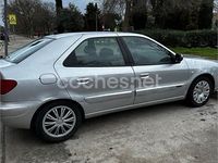 Usado Citroën Xsara Exclusive 90 CV (66 kW) 2002 Gris / plata Berlina