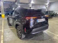 Usado Toyota Yaris Cross Active 116 CV (85 kW) 2022 Negro SUV