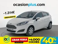 Usado Ford Fiesta Trend 75 CV (55 kW) 2016 Blanco Utilitario