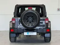Usado Jeep Wrangler Sahara 284 CV (208 kW) 2016 Gris SUV