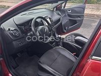 Usado Renault Clio IV Zen 90 CV (66 kW) 2018 Granate Berlina