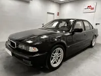 Usado BMW 740 Comfort Edition 286 CV (210 kW) 1999 Negro Berlina