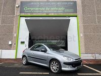 Usado Peugeot 206 138 CV (101 kW) 2003 Gris / plata Descapotable