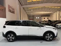 Usado Peugeot 5008 GT-line 150 CV (110 kW) 2018 Blanco SUV