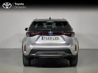 Usado Toyota Yaris Cross 116 CV (85 kW) 2022 Gris / plata SUV