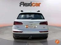 Begagnad Audi Q5 Design 150 HK (110 kW) 2018 Vit SUV