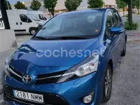 Käytetty Toyota Verso Comfort 124 HP (91 kW) 2013 Sininen Tila-auto