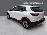 Usado Kia Stonic 84 CV (61 kW) 2023 Negro SUV