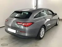 Usado Mercedes CLA200 136 CV (100 kW) 2022 Gris Coupe