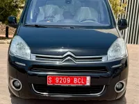 Usado Citroën Berlingo XTR 114 CV (83 kW) 2012 Negro Monovolumen
