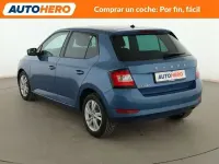 Usado Skoda Fabia Ambition 95 CV (69 kW) 2021 Azul Utilitario