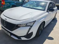 Usado Peugeot 308 130 CV (95 kW) 2022 Blanco Familiar