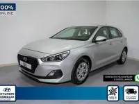 Usado Hyundai i30 120 CV (88 kW) 2020 Plateado