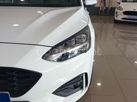 Usado Ford Focus ST-Line 125 CV (91 kW) 2020 Blanco Berlina