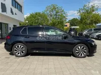 Usado VW Golf VIII Life 150 CV (110 kW) 2022 Negro Berlina