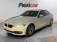 Usado BMW 318 136 CV (100 kW) 2018 Blanco Berlina