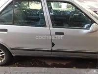 Usado Renault R9 95 CV (69 kW) 1989 Gris / plata Berlina