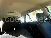 Usado Toyota Avensis Sol 116 CV (85 kW) 2005 Gris / plata Familiar