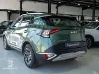 Usado Kia Sportage 136 CV (100 kW) 2024 Verde SUV