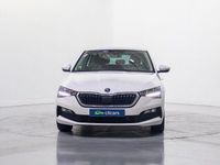 Usado Skoda Scala Ambition 115 CV (84 kW) 2020 Blanco Utilitario