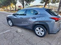 Usado Lexus UX Business Edition 184 CV (135 kW) 2022 Gris / plata SUV
