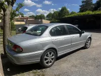 Usado Jaguar X-type Executive 130 CV (95 kW) 2007 Gris / plata Berlina