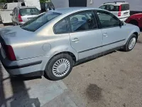 Brugt VW Passat Conceptline 90 HK (66 kW) 1999 Grå Sedan