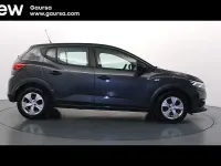 Usado Dacia Sandero Essentiel 91 CV (66 kW) 2022 Gris Berlina